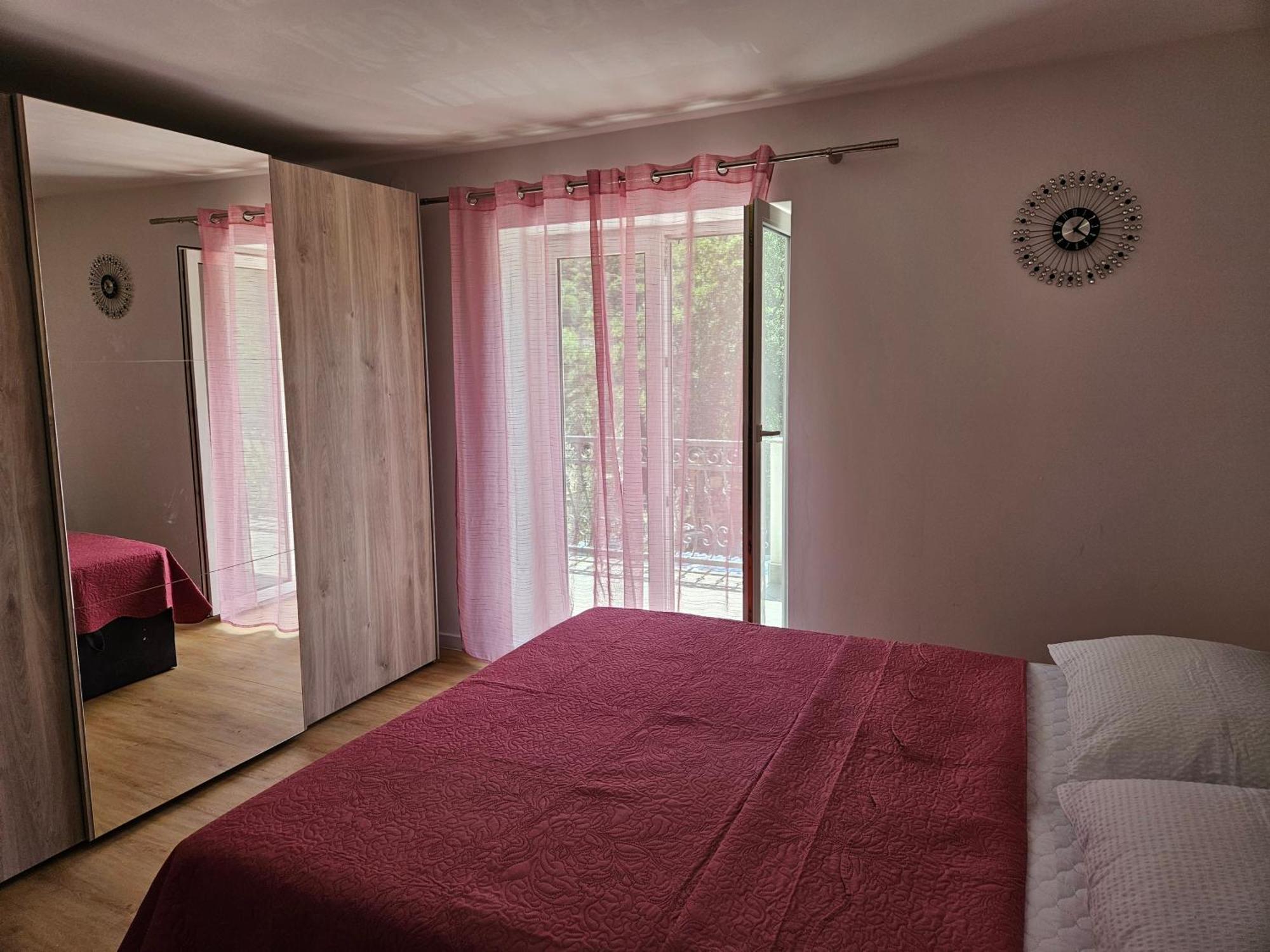 Apartment Doris เซนญ์ ภายนอก รูปภาพ