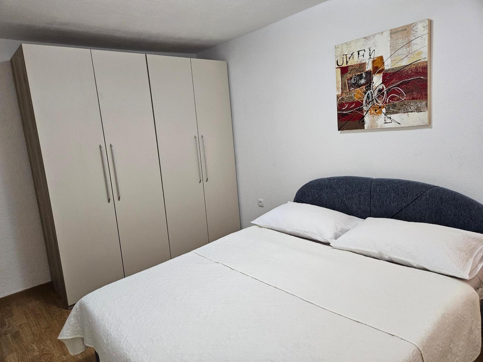 Apartment Doris เซนญ์ ภายนอก รูปภาพ